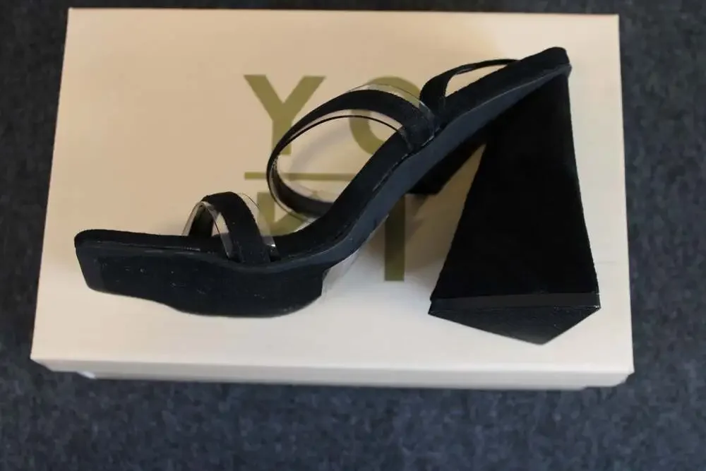 Yoki miller sandals
